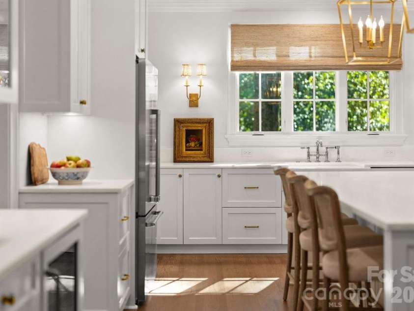 5050 Kimblewyck Lane, Charlotte, NC 28226.  MLS# CAR4433578, YatesRealty ID 56967. 