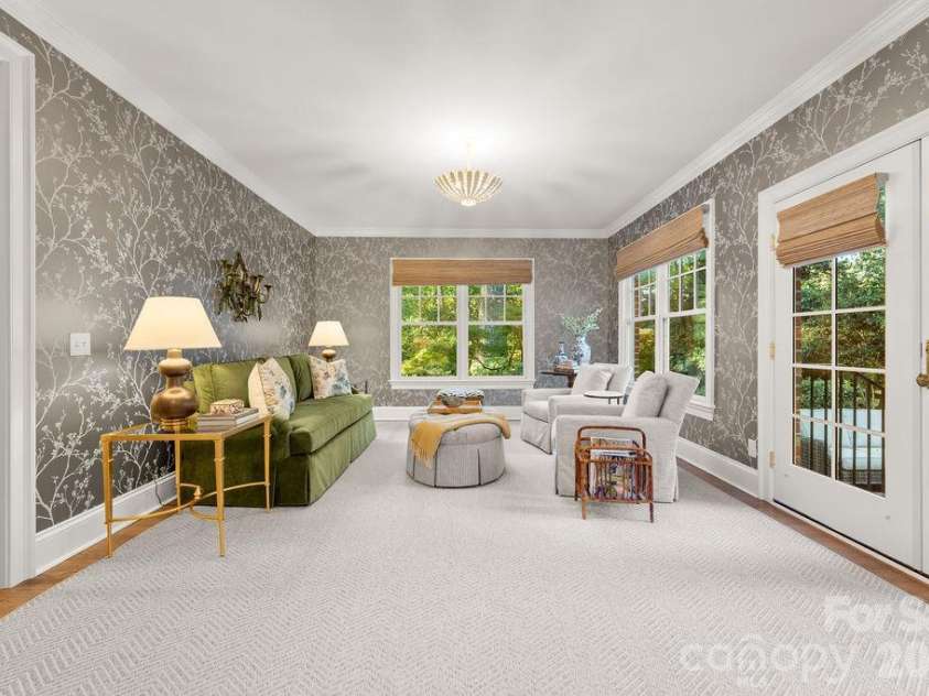 5050 Kimblewyck Lane, Charlotte, NC 28226.  MLS# CAR4433578, YatesRealty ID 56967. 
