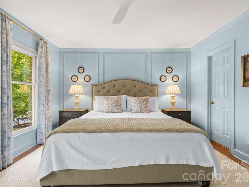 5050 Kimblewyck Lane, Charlotte, NC 28226.  MLS# CAR4433578, YatesRealty ID 56967. 