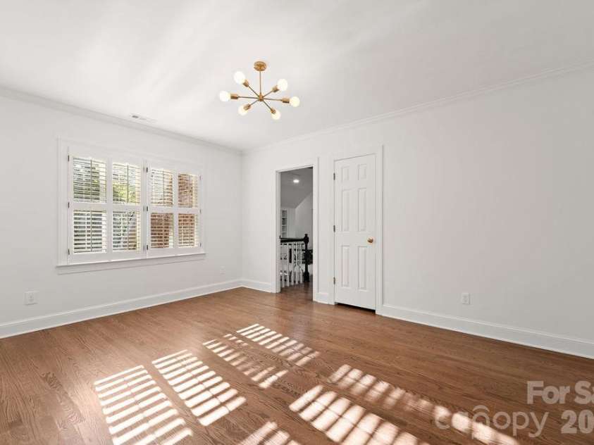 5050 Kimblewyck Lane, Charlotte, NC 28226.  MLS# CAR4433578, YatesRealty ID 56967. 