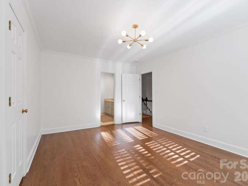 5050 Kimblewyck Lane, Charlotte, NC 28226.  MLS# CAR4433578, YatesRealty ID 56967. 