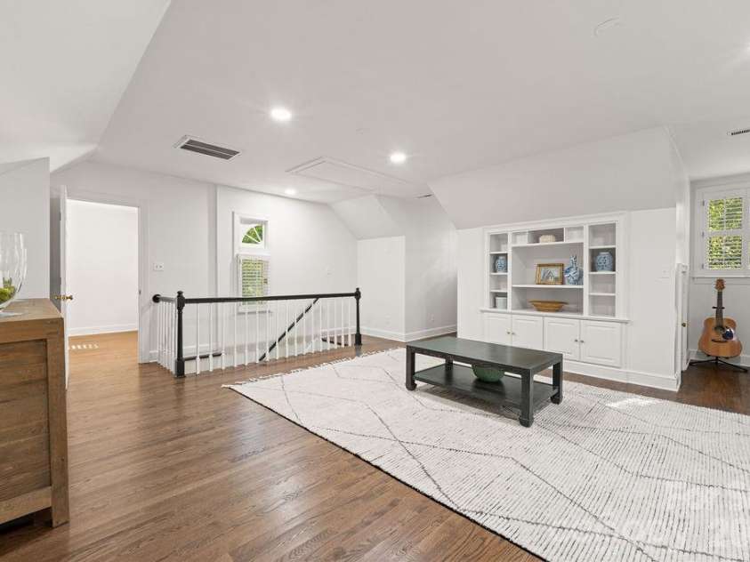 5050 Kimblewyck Lane, Charlotte, NC 28226.  MLS# CAR4433578, YatesRealty ID 56967. 