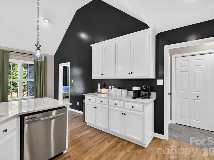 125 Round Tuit Lane, Mt Ulla, NC 28125.  MLS# CAR4433640, YatesRealty ID 56968. 