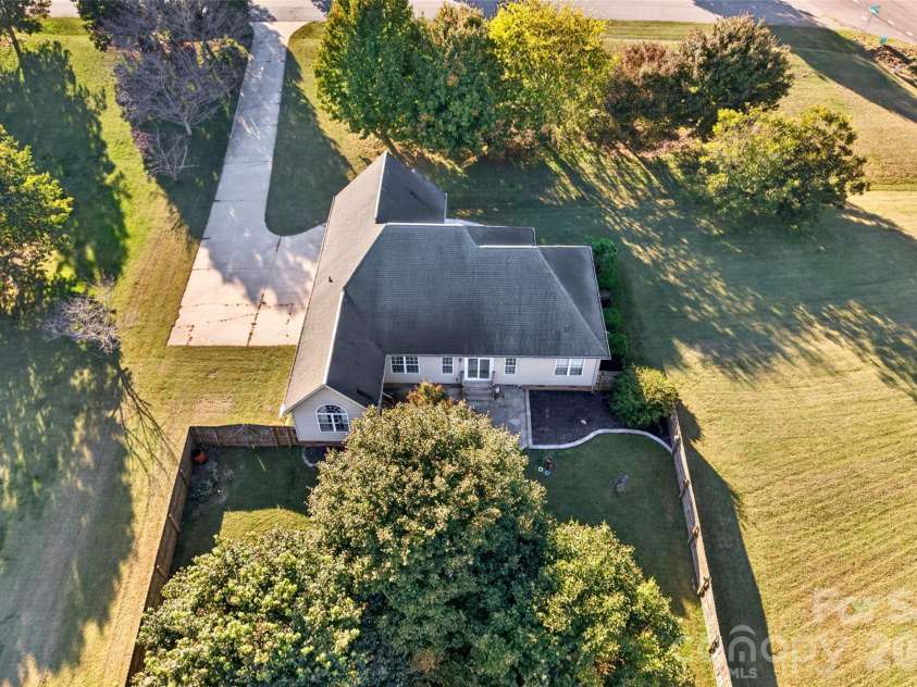 125 Round Tuit Lane, Mt Ulla, NC 28125.  MLS# CAR4433640, YatesRealty ID 56968. 