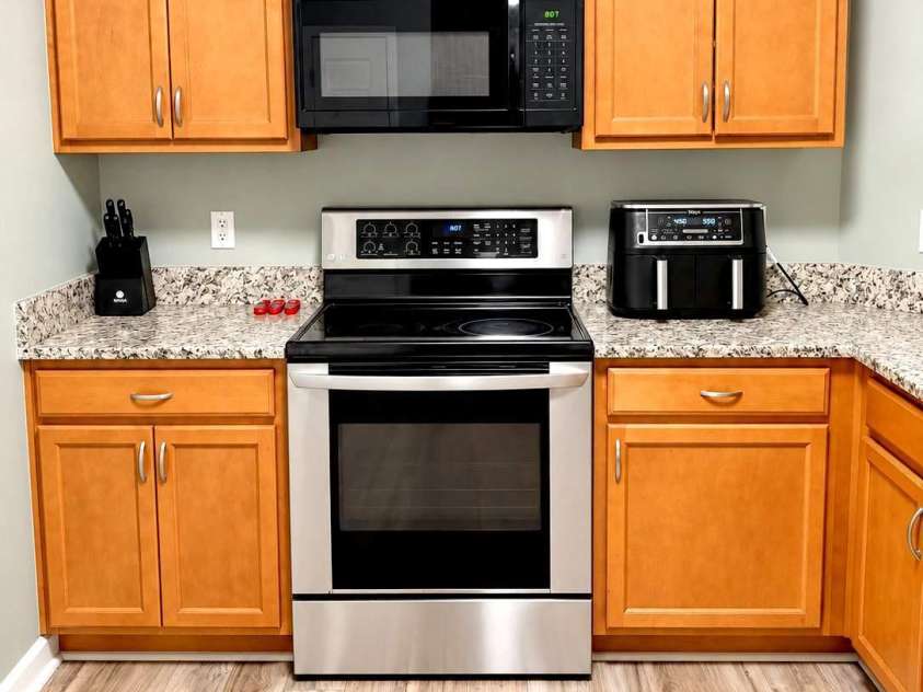 964 Sundance Drive, Gastonia, NC 28054.  MLS# CAR4433643, YatesRealty ID 56969. 