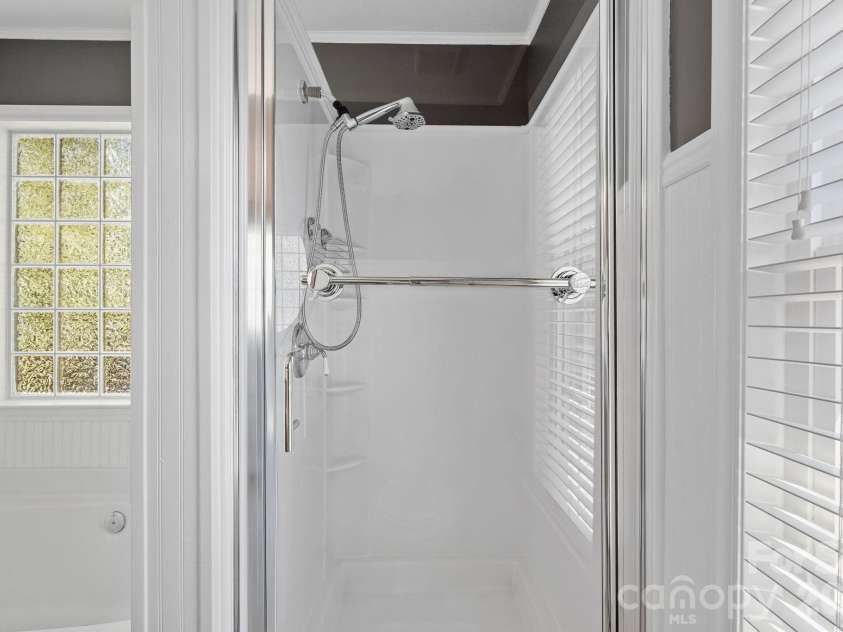 8004 Rachel Court, Waxhaw, NC 28173.  MLS# CAR4433467, YatesRealty ID 56972. 
