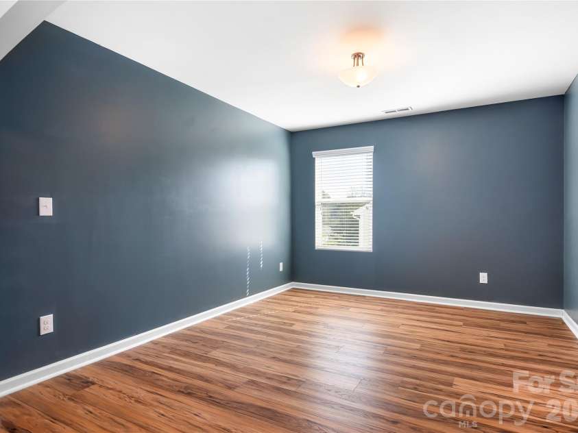 117 Abel Peterson Drive, Mount Holly, NC 28120.  MLS# CAR4433396, YatesRealty ID 56976. Loft/Office