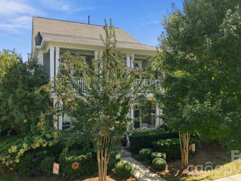 1816 Cedar Park Drive, Pineville, NC 28134.  MLS# CAR4433343, YatesRealty ID 56977. 