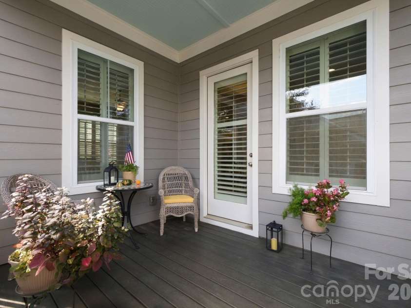 1816 Cedar Park Drive, Pineville, NC 28134.  MLS# CAR4433343, YatesRealty ID 56977. 