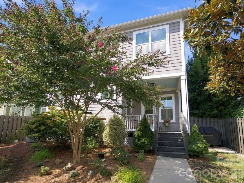 1816 Cedar Park Drive, Pineville, NC 28134.  MLS# CAR4433343, YatesRealty ID 56977. 