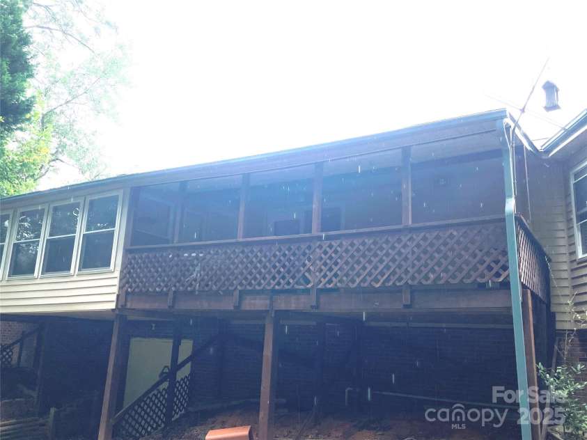 281 Schoolside Drive, Rock Hill, SC 29730.  MLS# CAR4288463, YatesRealty ID 5698. 