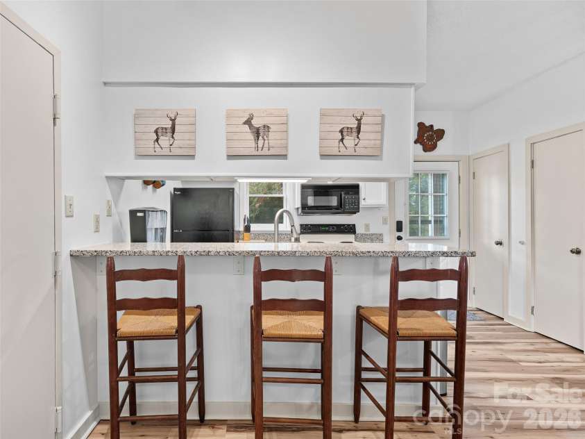 2521 Wolf Laurel Road, Mars Hill, NC 28754.  MLS# CAR4432909, YatesRealty ID 56984. 