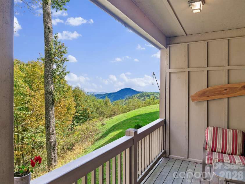 2521 Wolf Laurel Road, Mars Hill, NC 28754.  MLS# CAR4432909, YatesRealty ID 56984. 