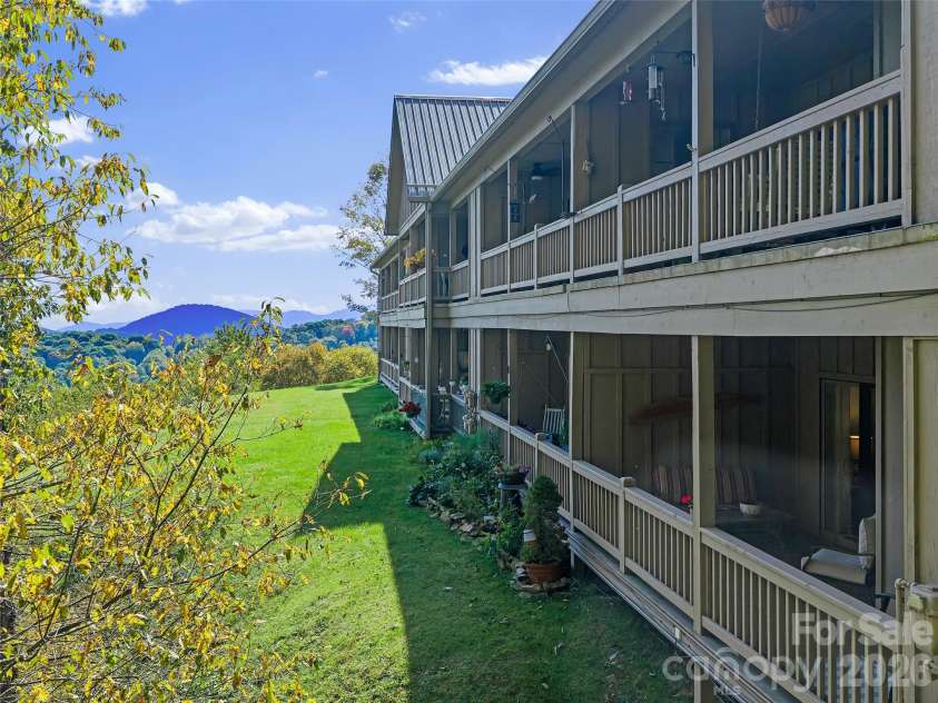 2521 Wolf Laurel Road, Mars Hill, NC 28754.  MLS# CAR4432909, YatesRealty ID 56984. 