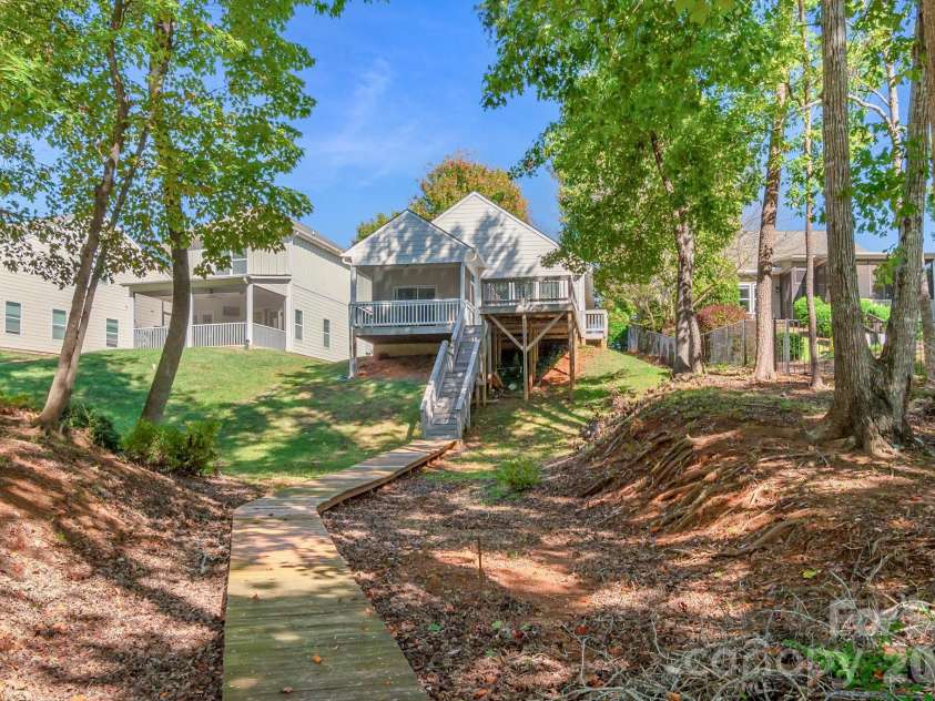 25502 Seagull Drive, Lancaster, SC 29720.  MLS# CAR4432495, YatesRealty ID 56987. 