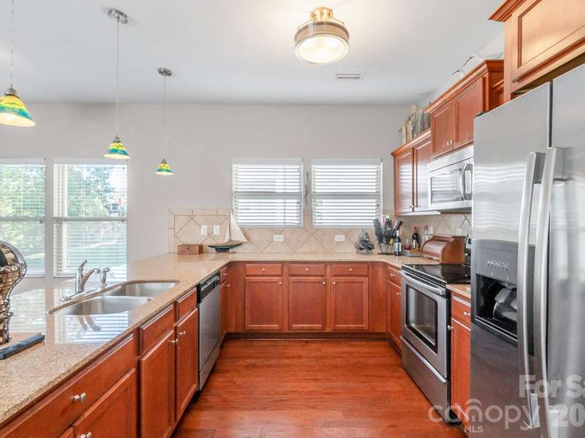 25502 Seagull Drive, Lancaster, SC 29720.  MLS# CAR4432495, YatesRealty ID 56987. 