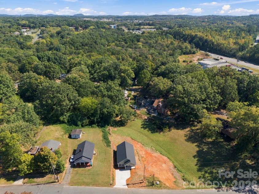 808 4th Street, Albemarle, NC 28001.  MLS# CAR4432385, YatesRealty ID 56988. 