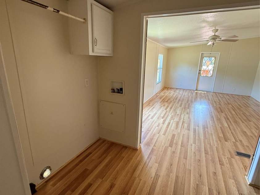 2423 Stones Throw Court, Lenoir, NC 28645.  MLS# CAR4333338, YatesRealty ID 5699. Laundry 