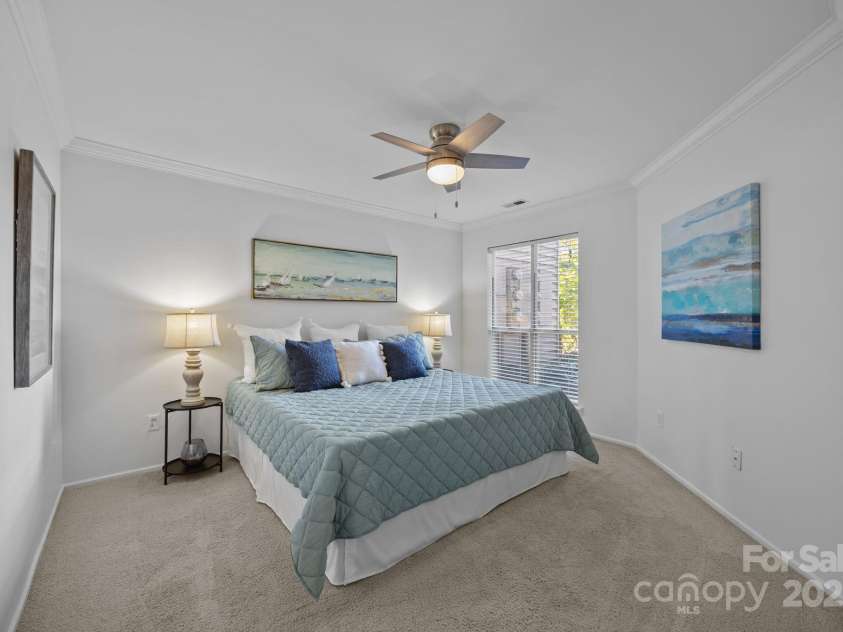 907 Southwest Drive, Davidson, NC 28036.  MLS# CAR4312461, YatesRealty ID 5699. Primary Bedroom 