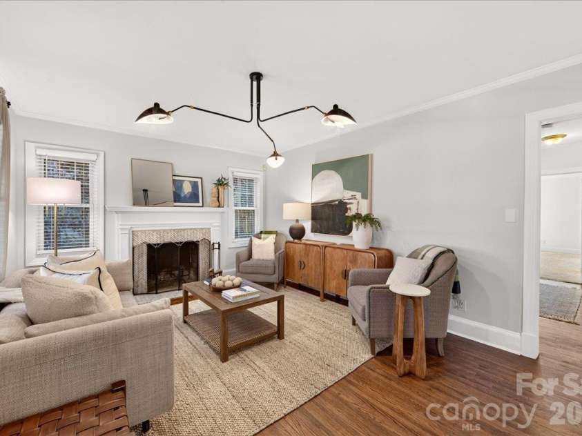 2814 Virginia Avenue, Charlotte, NC 28205.  MLS# CAR4432072, YatesRealty ID 56991. 