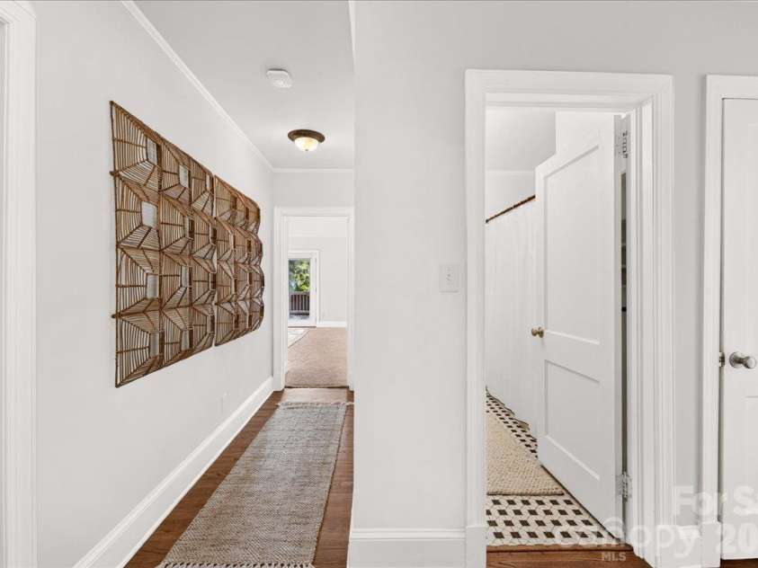 2814 Virginia Avenue, Charlotte, NC 28205.  MLS# CAR4432072, YatesRealty ID 56991. 