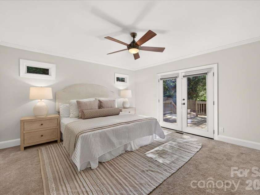 2814 Virginia Avenue, Charlotte, NC 28205.  MLS# CAR4432072, YatesRealty ID 56991. 