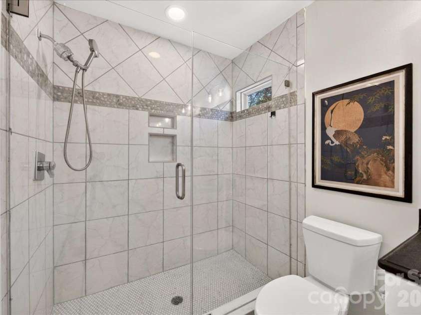 2814 Virginia Avenue, Charlotte, NC 28205.  MLS# CAR4432072, YatesRealty ID 56991. 