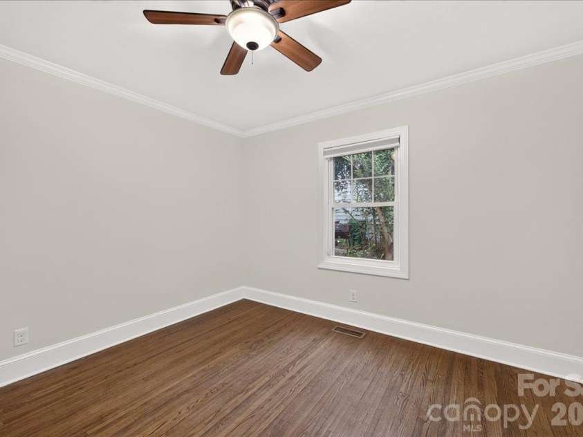 2814 Virginia Avenue, Charlotte, NC 28205.  MLS# CAR4432072, YatesRealty ID 56991. 
