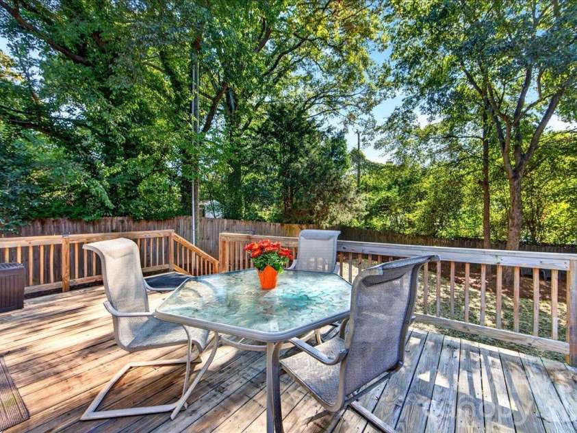 2814 Virginia Avenue, Charlotte, NC 28205.  MLS# CAR4432072, YatesRealty ID 56991. 
