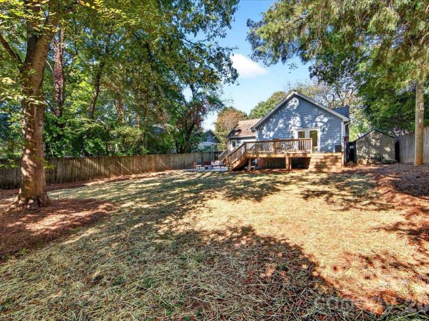 2814 Virginia Avenue, Charlotte, NC 28205.  MLS# CAR4432072, YatesRealty ID 56991. 