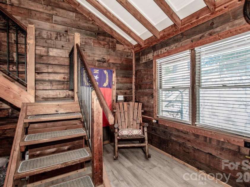 206 Mitchell Trail Road, Statesville, NC 28625.  MLS# CAR4432111, YatesRealty ID 56992. Stairs main cagin