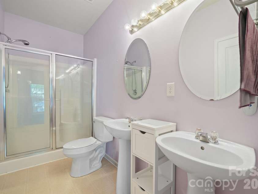 10919 Shelly Renee Drive, Cornelius, NC 28031.  MLS# CAR4431965, YatesRealty ID 56996. 