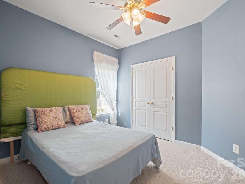 10919 Shelly Renee Drive, Cornelius, NC 28031.  MLS# CAR4431965, YatesRealty ID 56996. 