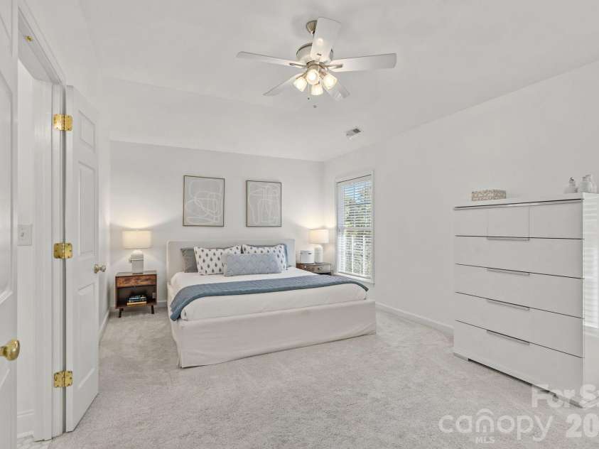 15744 Trenton Place Road, Huntersville, NC 28078.  MLS# CAR4431973, YatesRealty ID 56997. 