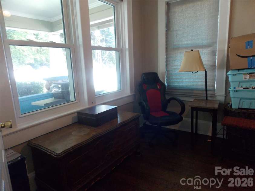 809 Grove Avenue, Lenoir, NC 28645.  MLS# CAR4431508, YatesRealty ID 56999. 