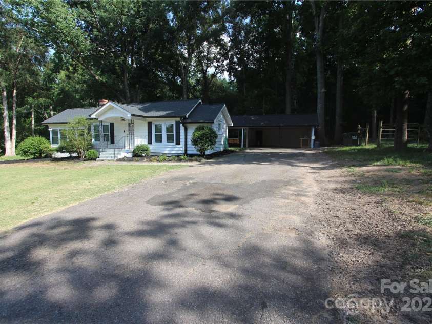 1257 Reese Roach Road, Rock Hill, SC 29730.  MLS# CAR4276630, YatesRealty ID 57. 