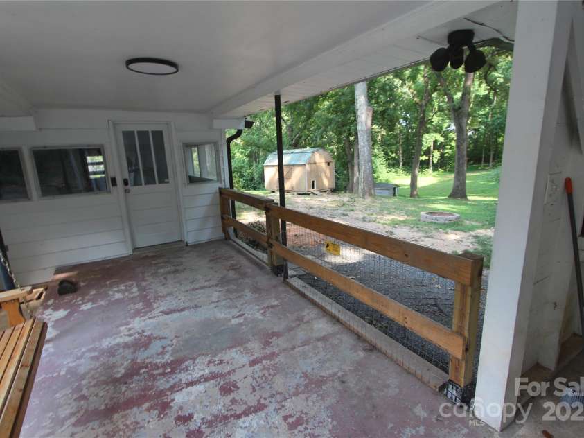 1257 Reese Roach Road, Rock Hill, SC 29730.  MLS# CAR4276630, YatesRealty ID 57. 