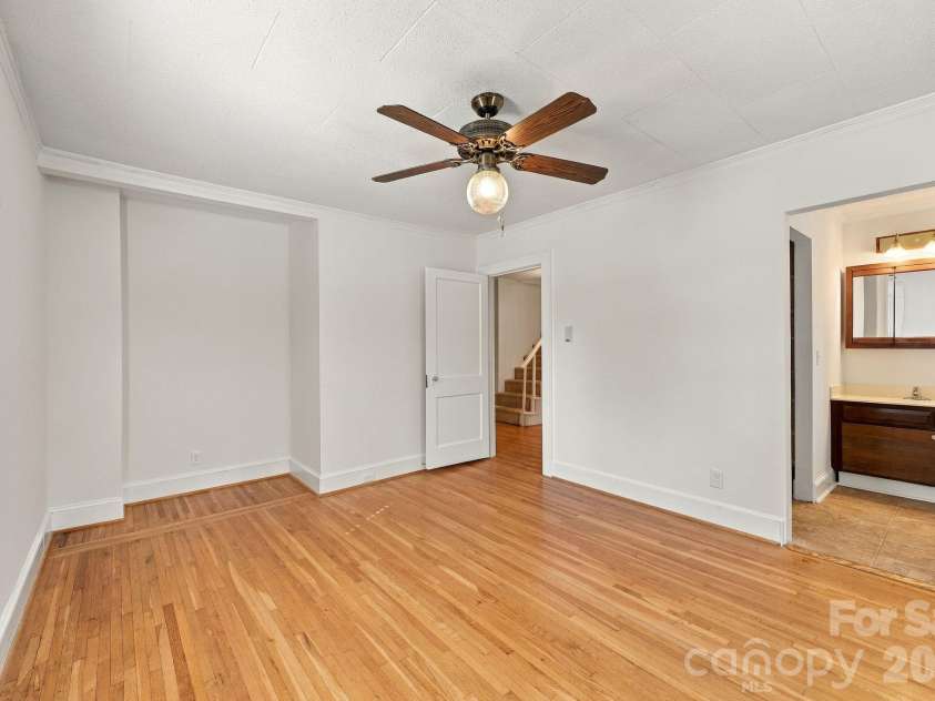 2205 Pennsylvania Avenue, Kannapolis, NC 28083.  MLS# CAR4431254, YatesRealty ID 57002. 