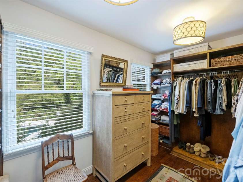 3632 Chevington Road, Charlotte, NC 28226.  MLS# CAR4431226, YatesRealty ID 57004. 