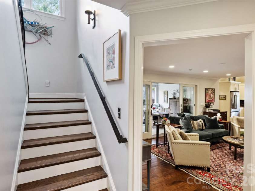 3632 Chevington Road, Charlotte, NC 28226.  MLS# CAR4431226, YatesRealty ID 57004. 