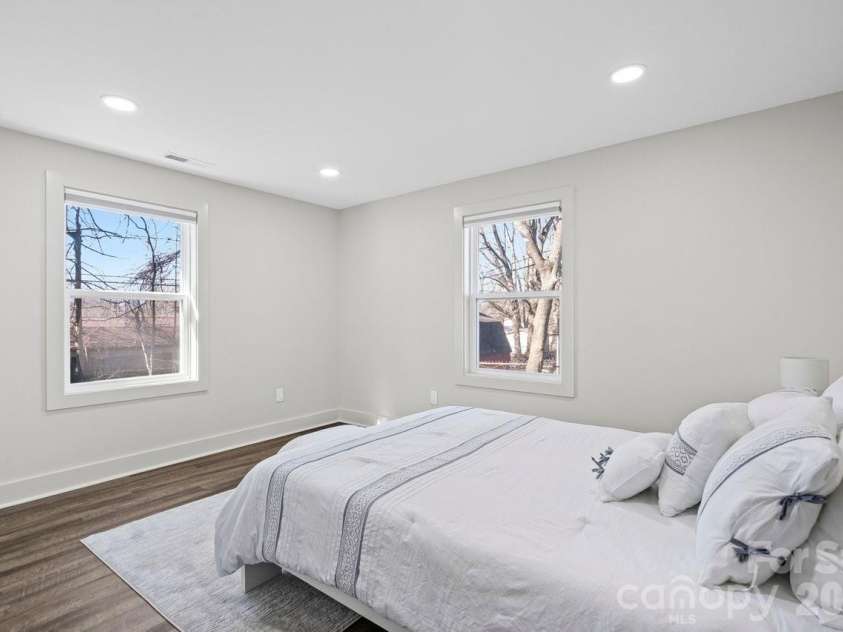 1713 Davis Park Road, Gastonia, NC 28052.  MLS# CAR4341054, YatesRealty ID 57010. 