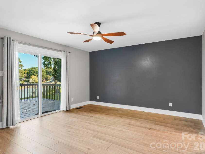 201 Wood Duck Loop, Mooresville, NC 28117.  MLS# CAR4425713, YatesRealty ID 57017. Primary Bedroom