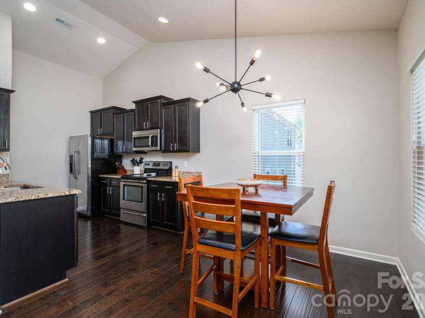 9012 Avery Meadows Drive, Charlotte, NC 28216.  MLS# CAR4426885, YatesRealty ID 57018. 