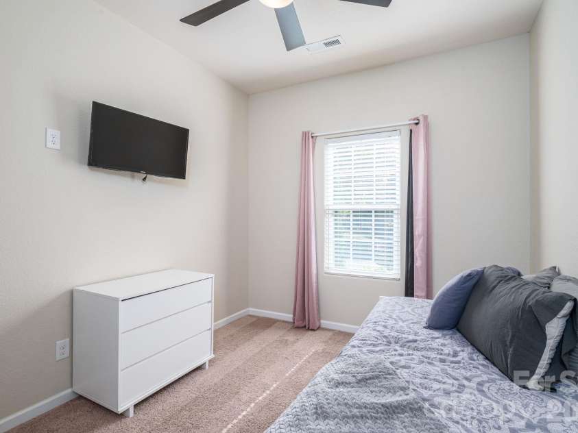 9012 Avery Meadows Drive, Charlotte, NC 28216.  MLS# CAR4426885, YatesRealty ID 57018. 