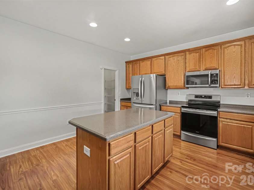 10033 Markus Drive, Mint Hill, NC 28227.  MLS# CAR4417733, YatesRealty ID 57020. 