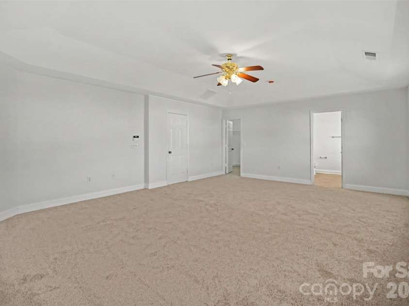 10033 Markus Drive, Mint Hill, NC 28227.  MLS# CAR4417733, YatesRealty ID 57020. 
