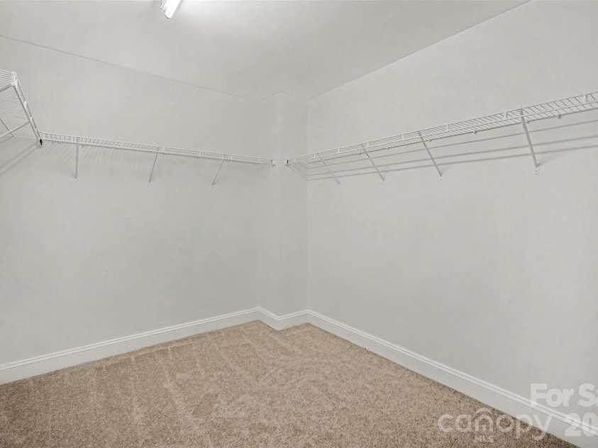 10033 Markus Drive, Mint Hill, NC 28227.  MLS# CAR4417733, YatesRealty ID 57020. 
