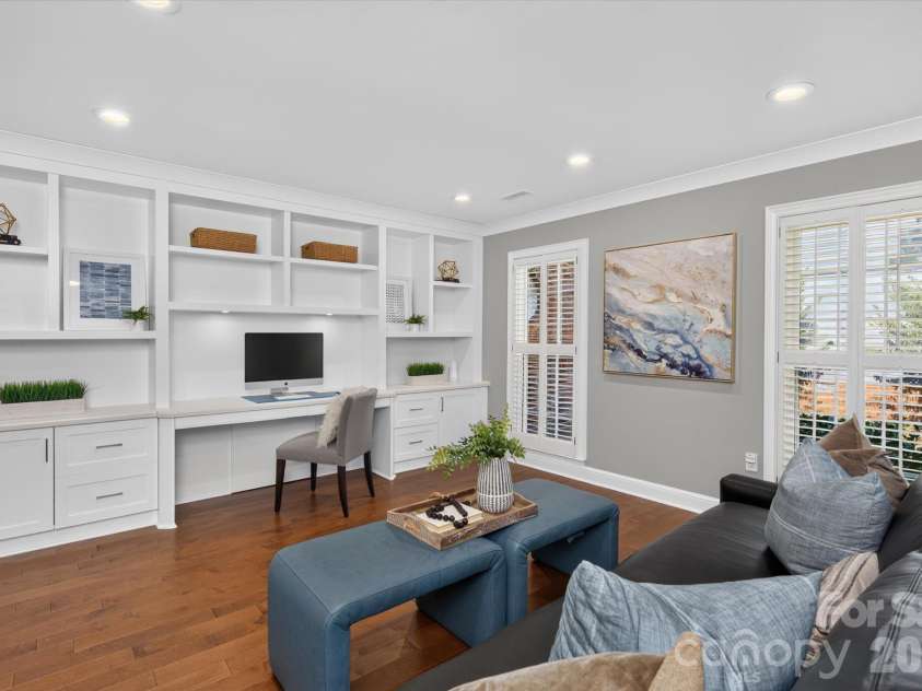 9330 Elverson Drive, Charlotte, NC 28277.  MLS# CAR4423306, YatesRealty ID 57021. 