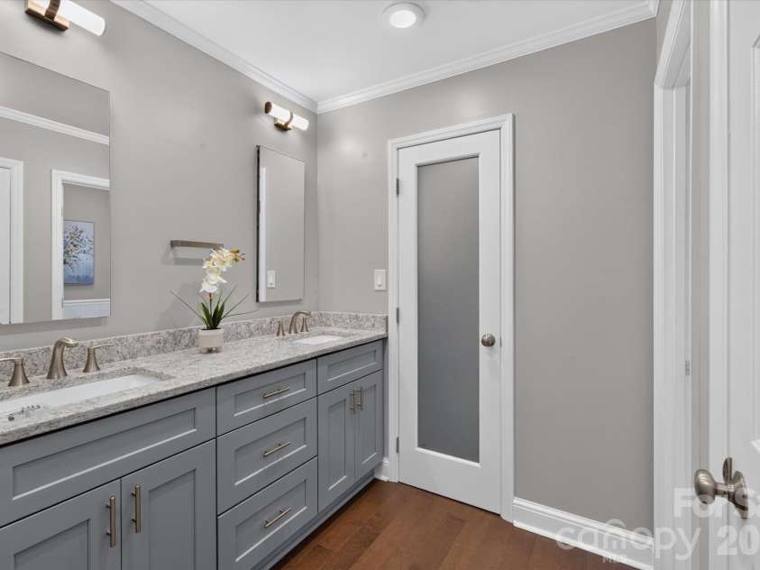 9330 Elverson Drive, Charlotte, NC 28277.  MLS# CAR4423306, YatesRealty ID 57021. 