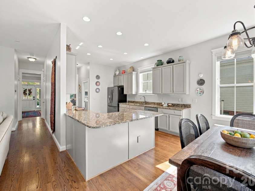 15419 Shinner Drive, Huntersville, NC 28078.  MLS# CAR4435037, YatesRealty ID 57028. 